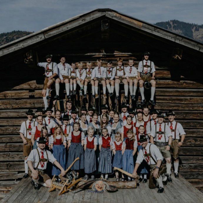 Heimatgruppe D’Hundstoana Heimatgruppe D’Hundstoana